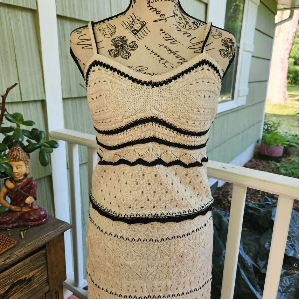 Olive+Oak Knit Natural and Black Maxi Skirt and Camisole Tank Top. Large. - Picture 2 of 8